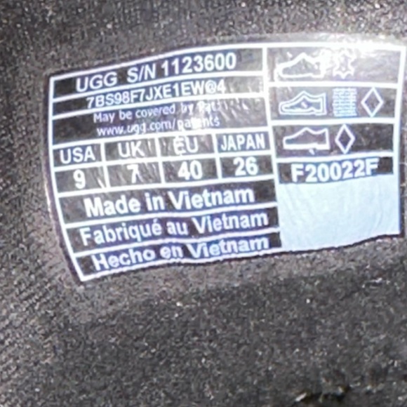 UGG women’s SIDNEE WHITE WATERPROOF LEATHER COMBAT SHORT BOOTS - Picture 12 of 16